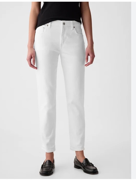 GAP Denim - GAP White Girfiend Straight-Leg Jeans, size 27